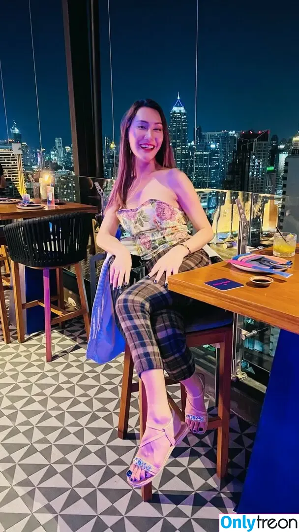 Airenbkk nude photo #0020 (airenbkk_ts / airensl009)