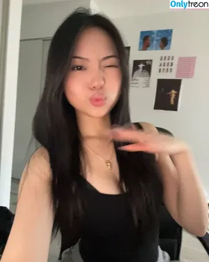  nude photo #0003