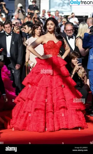 Aishwarya Rai / aishwaryaraibachchan_arb nude photo #0042