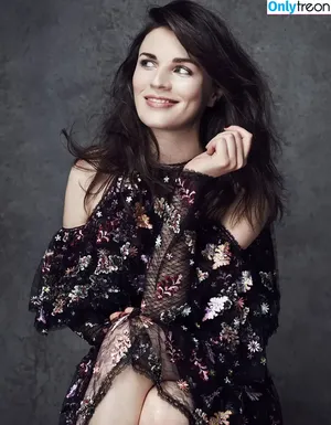 Aisling Bea / baby_aisling / weemissbea nude photo #0142