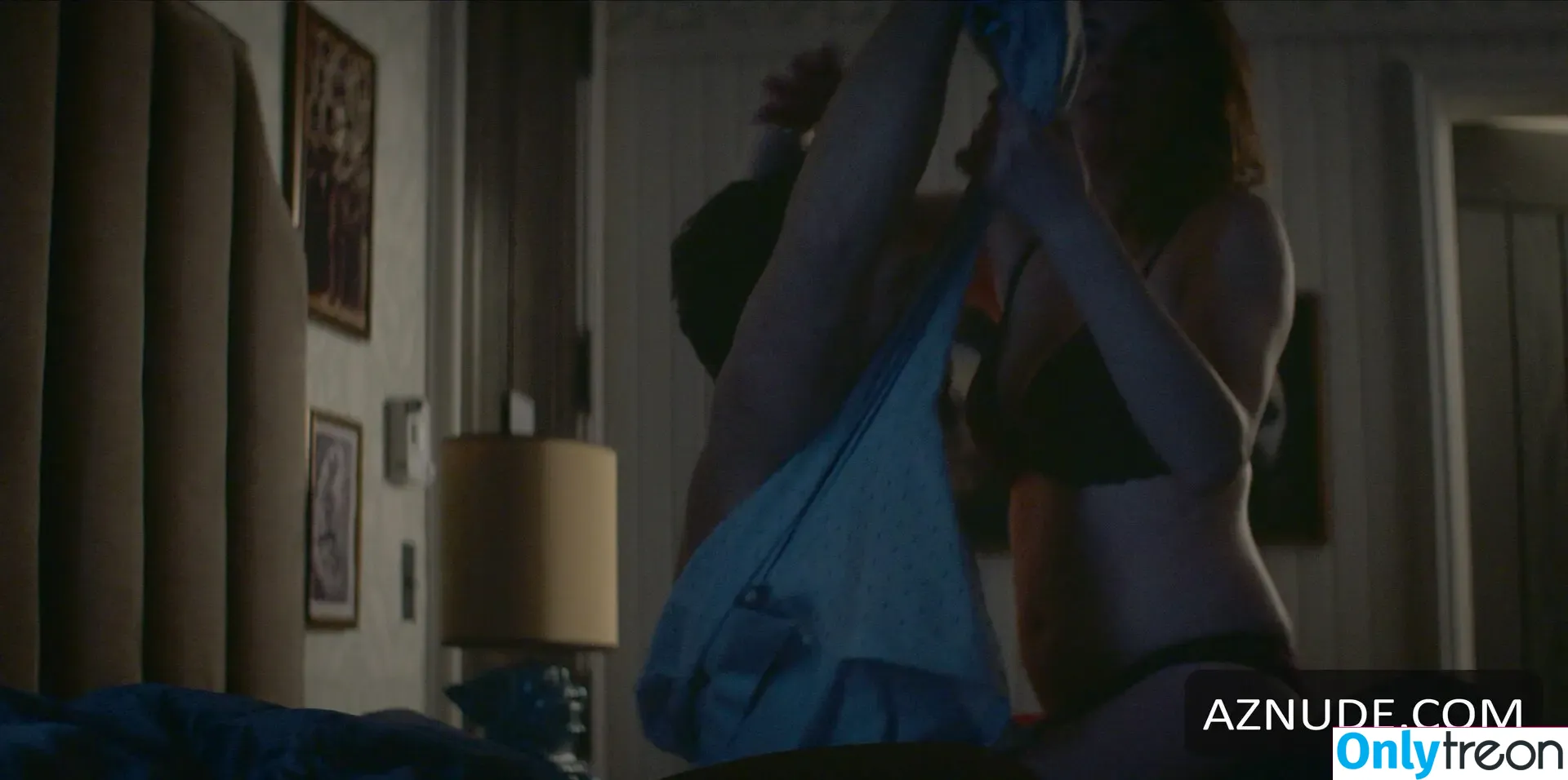 Aisling Bea nude photo #0127 (baby_aisling / weemissbea)