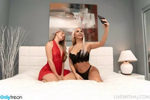 AJ Applegate / AJsApplebooty / ajapplegatelive / realajapplegate nude photo #0184