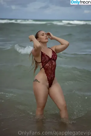 AJ Applegate / AJsApplebooty / ajapplegatelive / ajapplegatevip / realajapplegate nude photo #0444