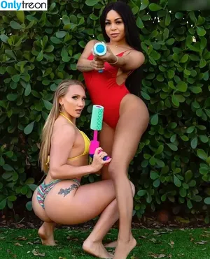 AJ Applegate / AJsApplebooty / ajapplegatelive / ajapplegatevip / realajapplegate nude photo #0891