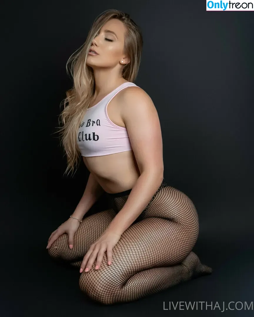 AJ Applegate nude photo #0291 (AJsApplebooty / ajapplegatelive / ajapplegatevip / realajapplegate)