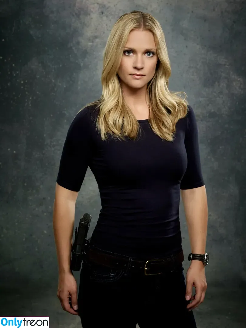 AJ Cook nude photo #0053 (Andrea Joy Cook / ajcook / ajcookofficial)