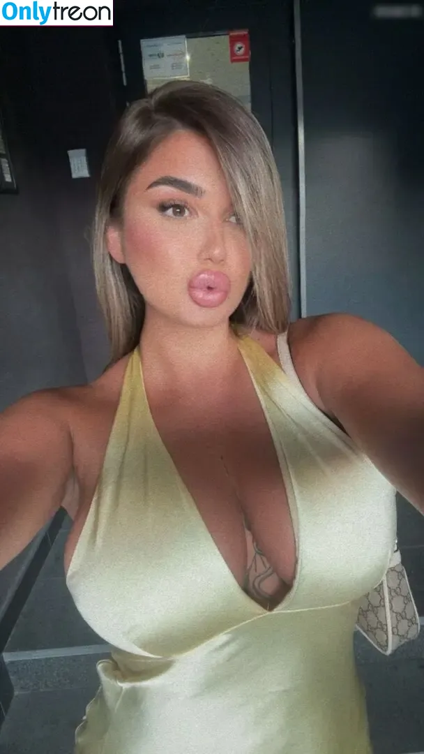 Ajla Dautovic nude photo #0078 (dautovicajla_)