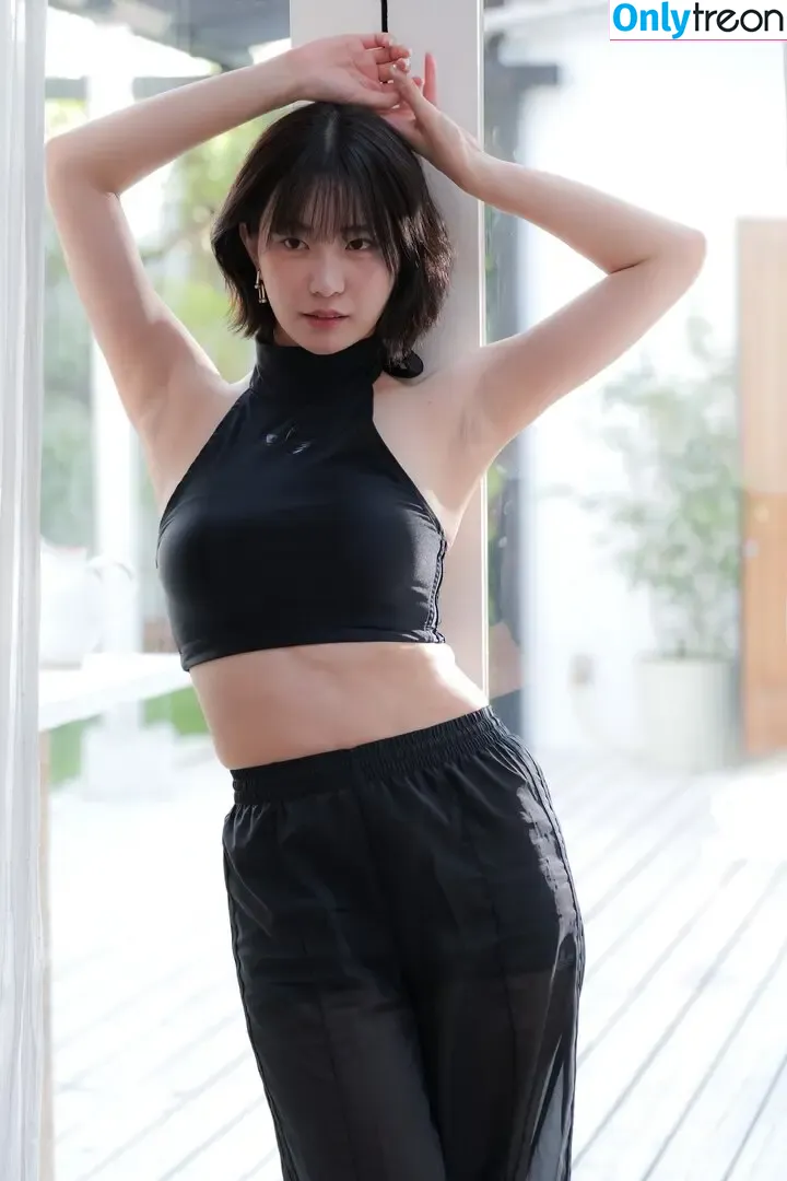 Akari Mitani 美谷朱里 nude photo #0048 (akanemitani0415)