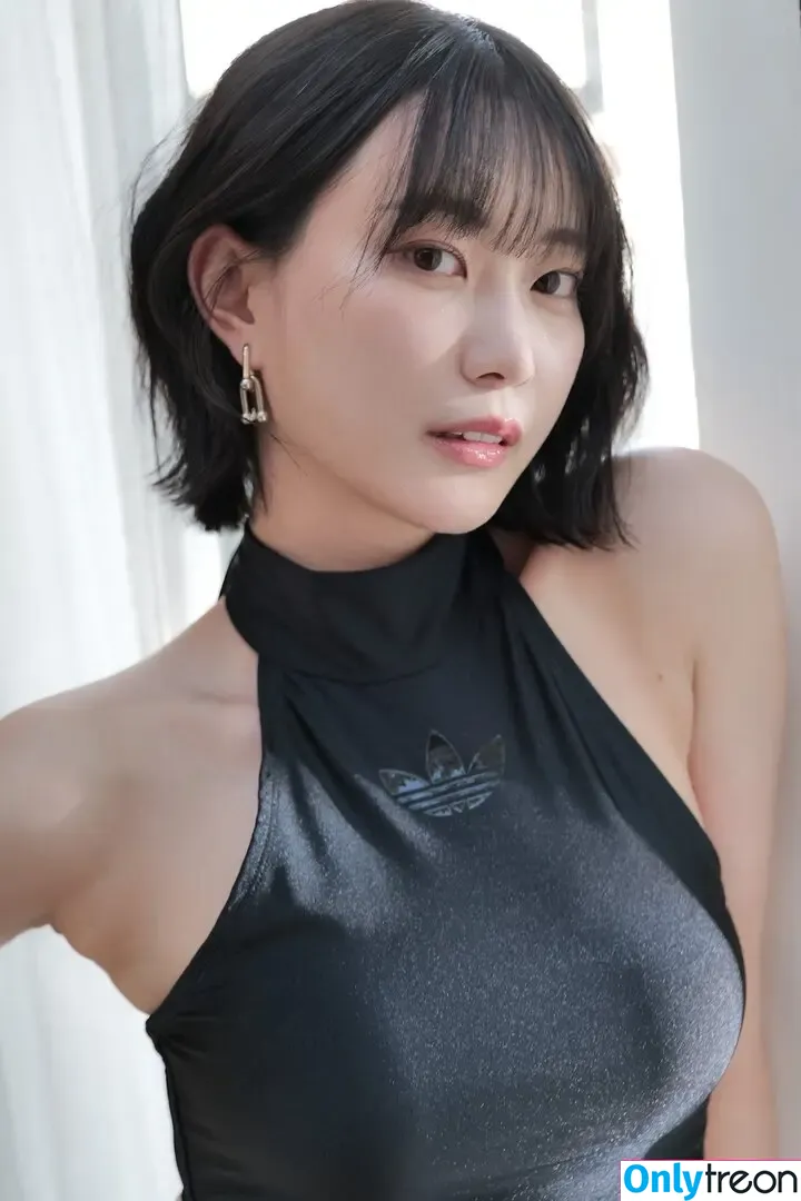 Akari Mitani 美谷朱里 nude photo #0049 (akanemitani0415)