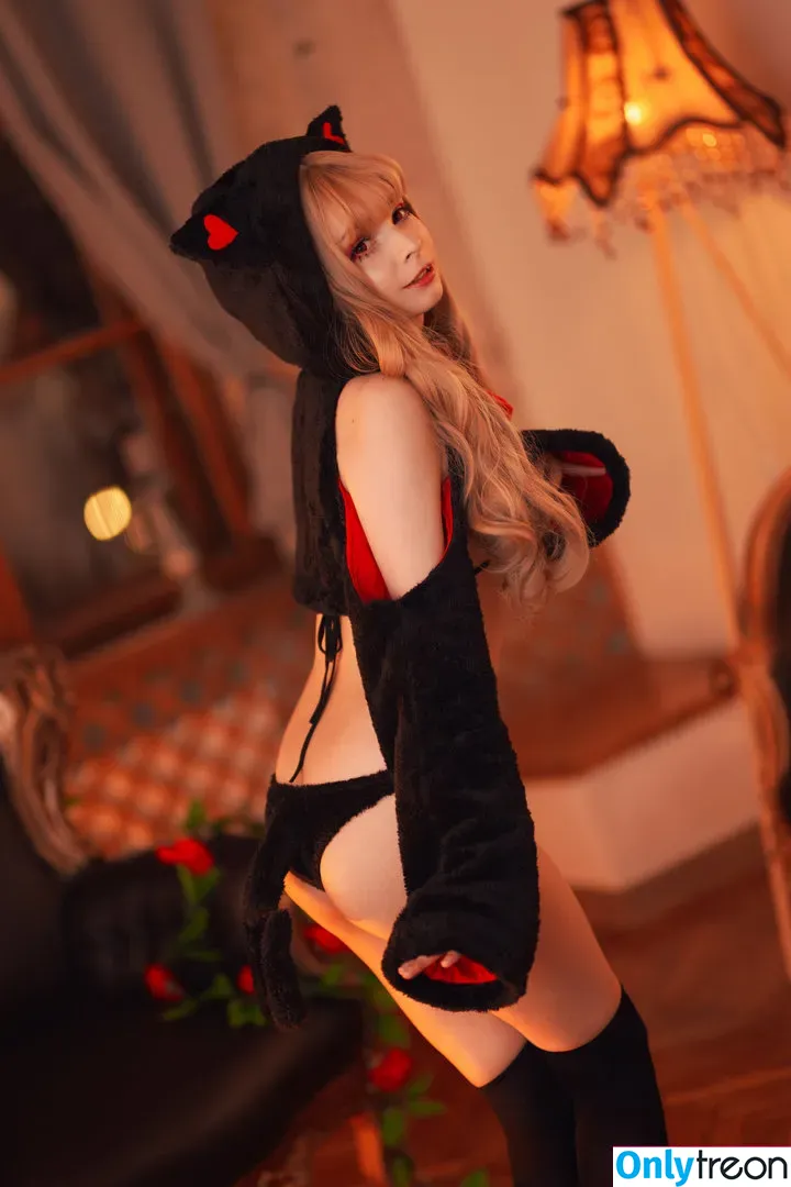 Akariia Cosplay nude photo #0065 (akariia_cosplay)