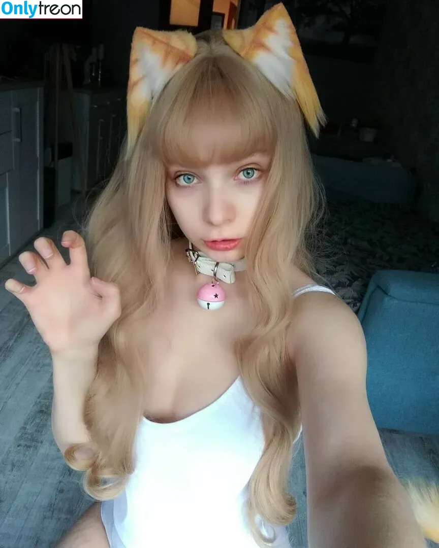 Akariia Cosplay nude photo #0222 (akariia_cosplay)