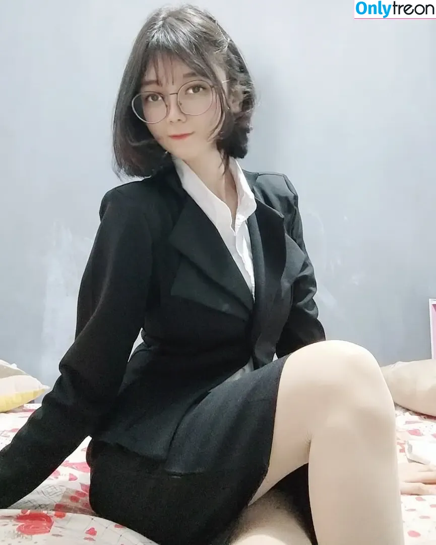 Akazukii Akazukii nude photo #0007 (akazukii_)