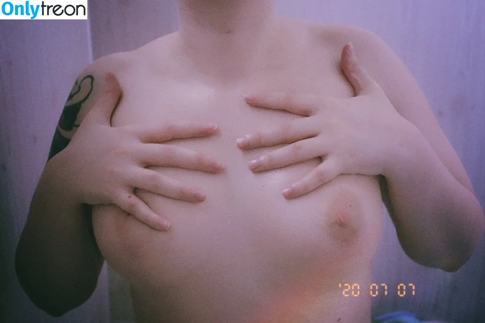 akemi013 nude photo #0022 (help / stellaamour)