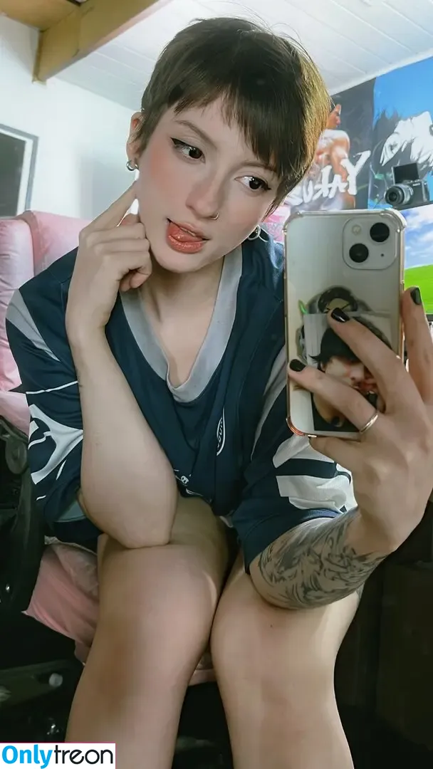 Akemy Sama nude photo #1161 (akemi101xoxo / akemy.sama)