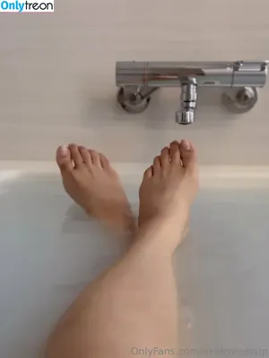 Akidearest / cutelilkitten nude photo #0498