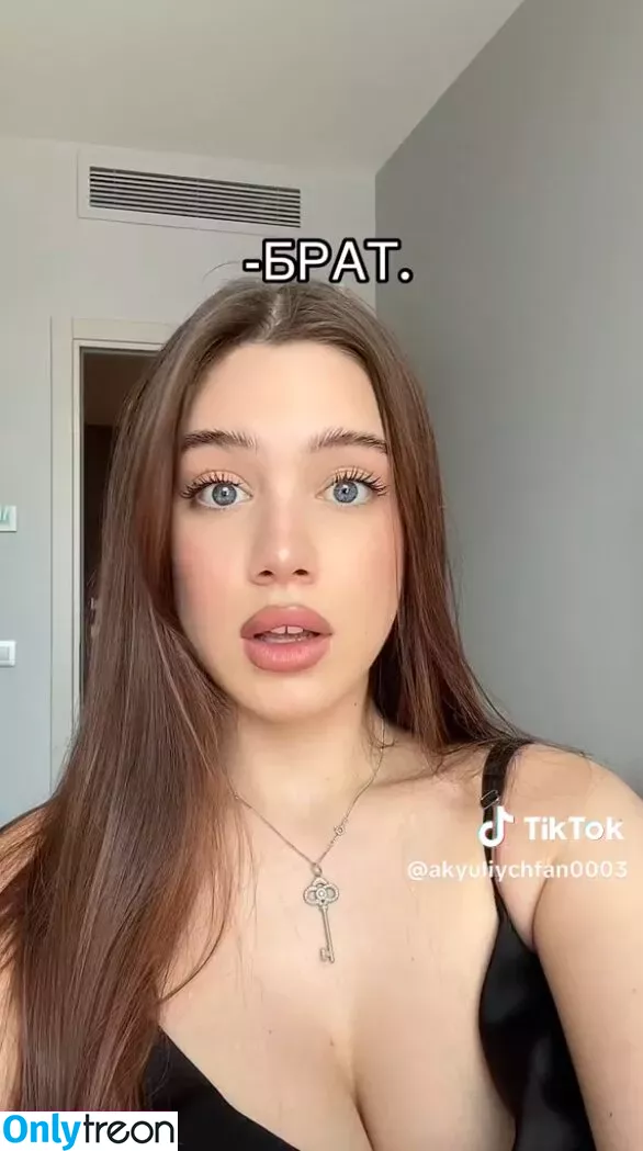akyuliych nude photo #0085 (anna.utka22)