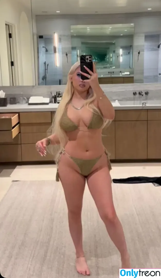 Alabama Luella Barker nude photo #0011 (alabamaluellabarker)