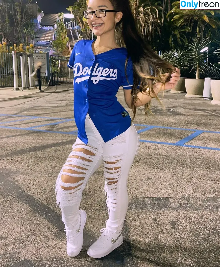 Alahnaly nude photo #0097 (Alahnalyreal)