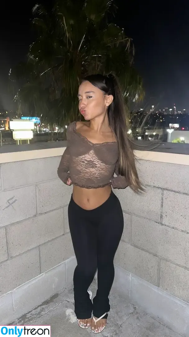 Alahnaly nude photo #1005 (Alahnalyreal)