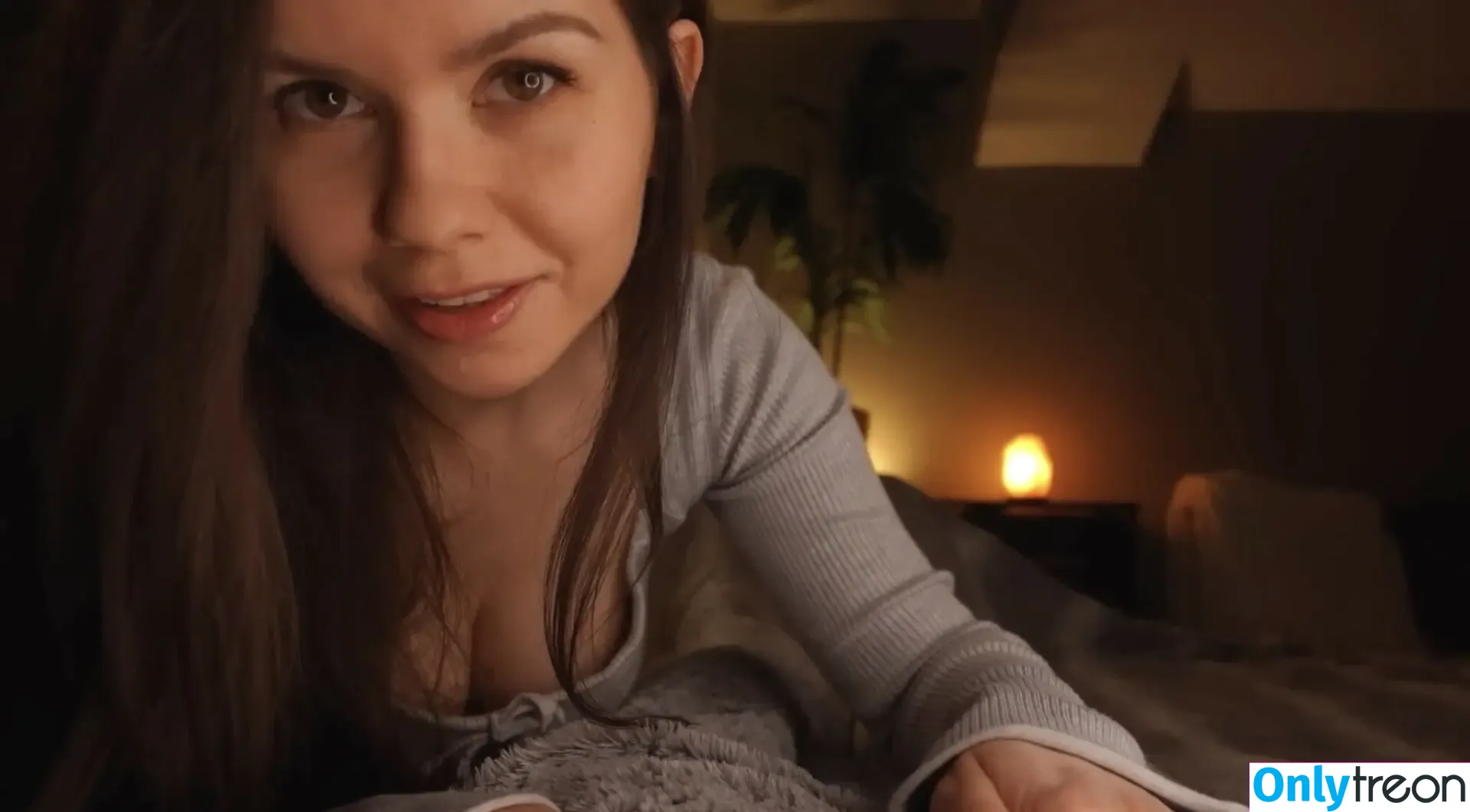 Alana ASMR nude photo #0026 (AlanaAsmr / asmrjanina)