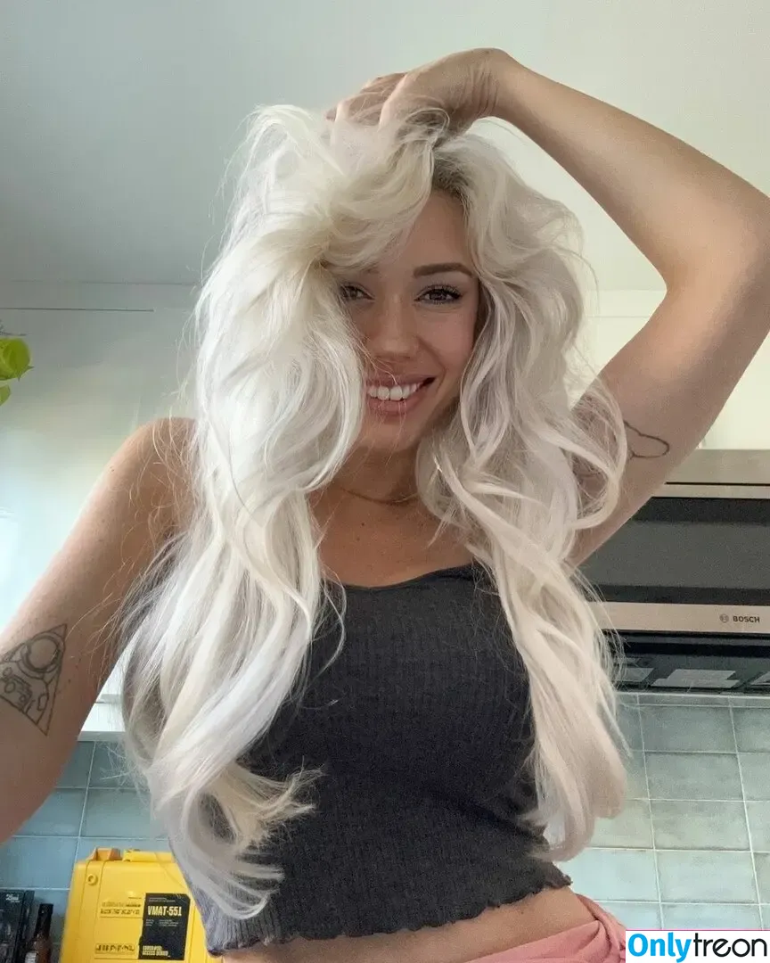 Alanah Pearce nude photo #0687 (charalanahzard)