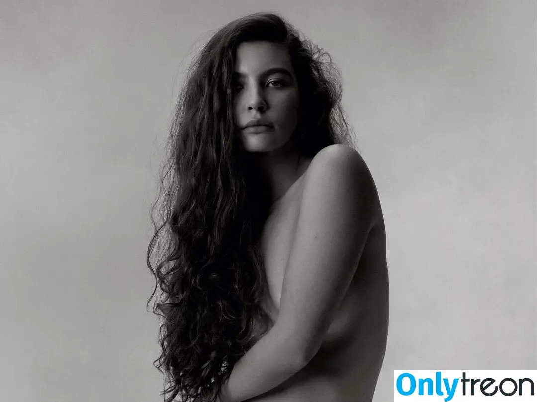 Alanis Guillen nude photo #0028 (alanissguillen)
