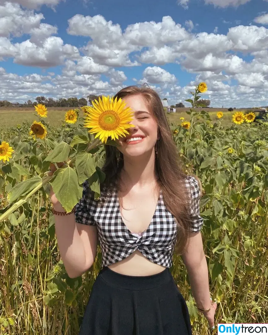 Alaurabidingcitizen nude photo #0022 (api2)
