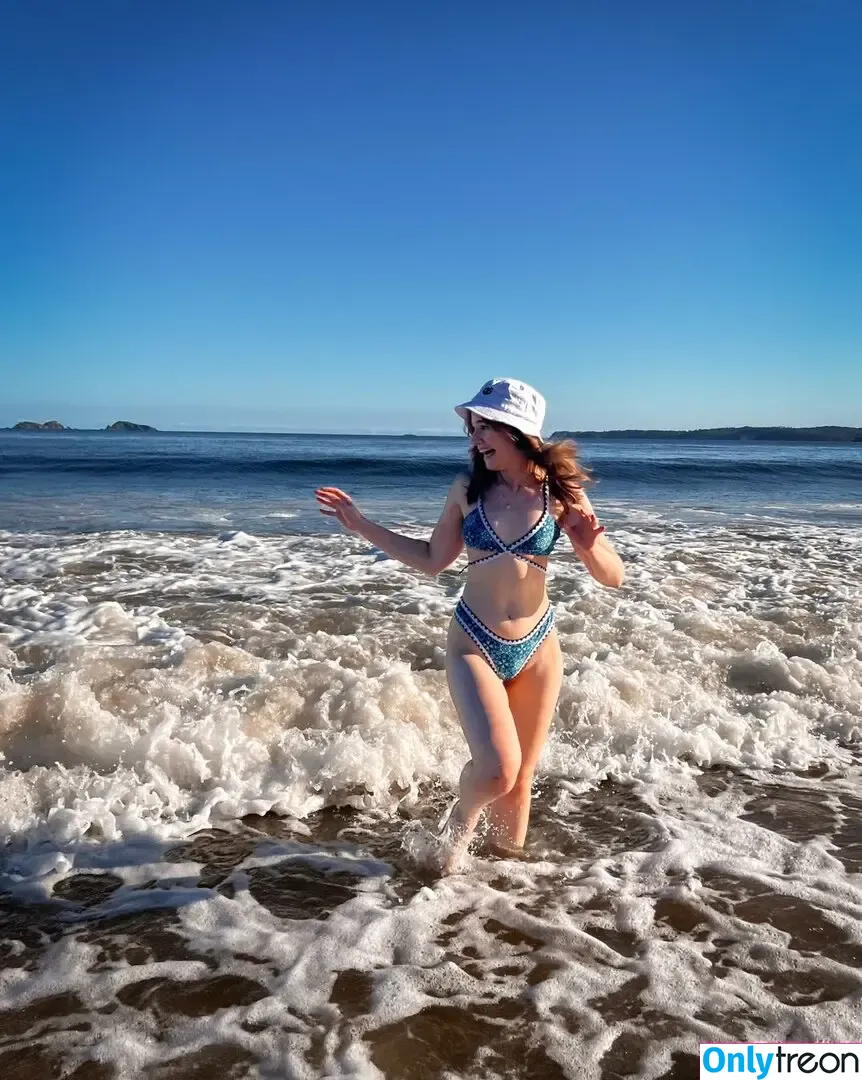 Alaurabidingcitizen nude photo #0035 (api2)