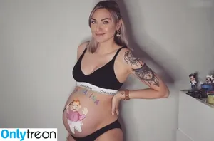 Alciasmomlife / Aliciasmomlife nude photo #0009