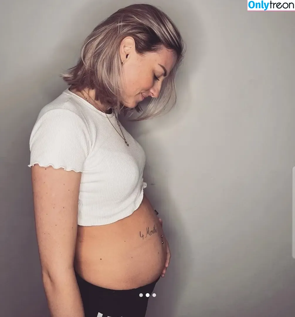 Alciasmomlife nude photo #0158 (Aliciasmomlife)