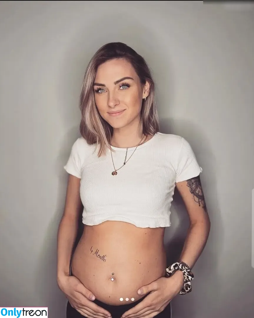 Alciasmomlife nude photo #0187 (Aliciasmomlife)