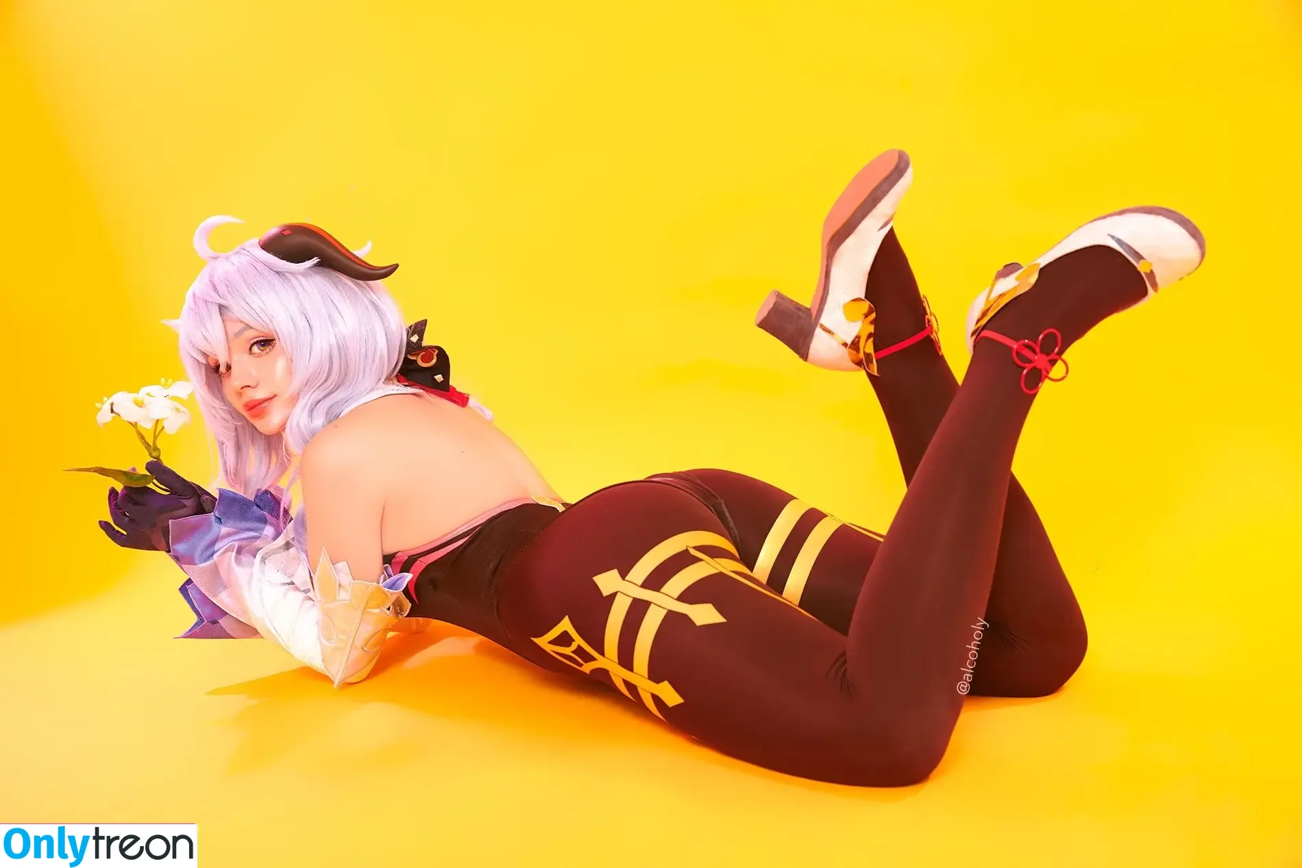 Alcololi nude photo #0040 (Alcoholy / alco__holy / alcoholycos)
