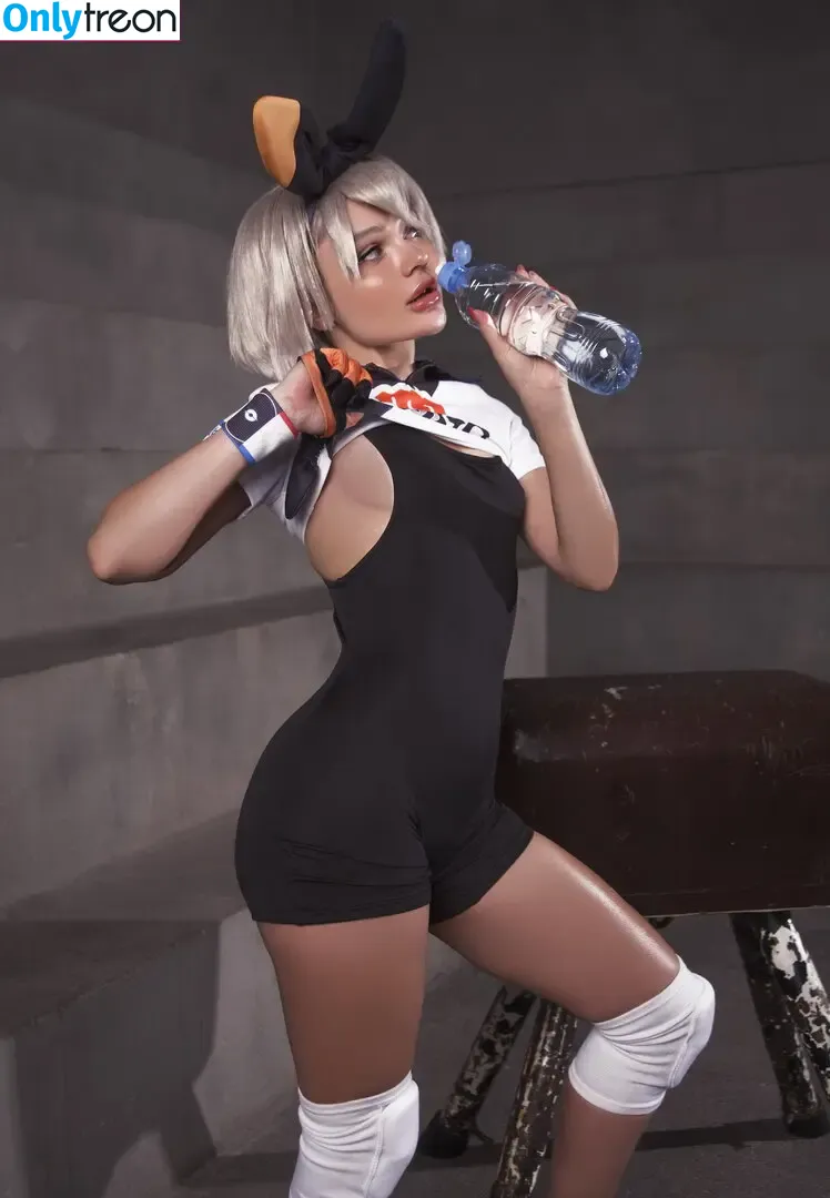 Alcololi nude photo #0497 (Alcoholy / alco__holy / alcoholycos)