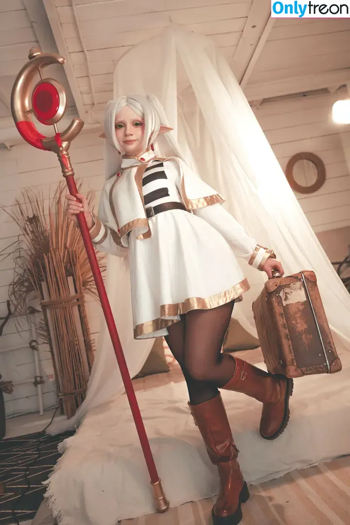 Alcololi nude photo #1345 (Alcoholy / alco__holy / alcoholycos)