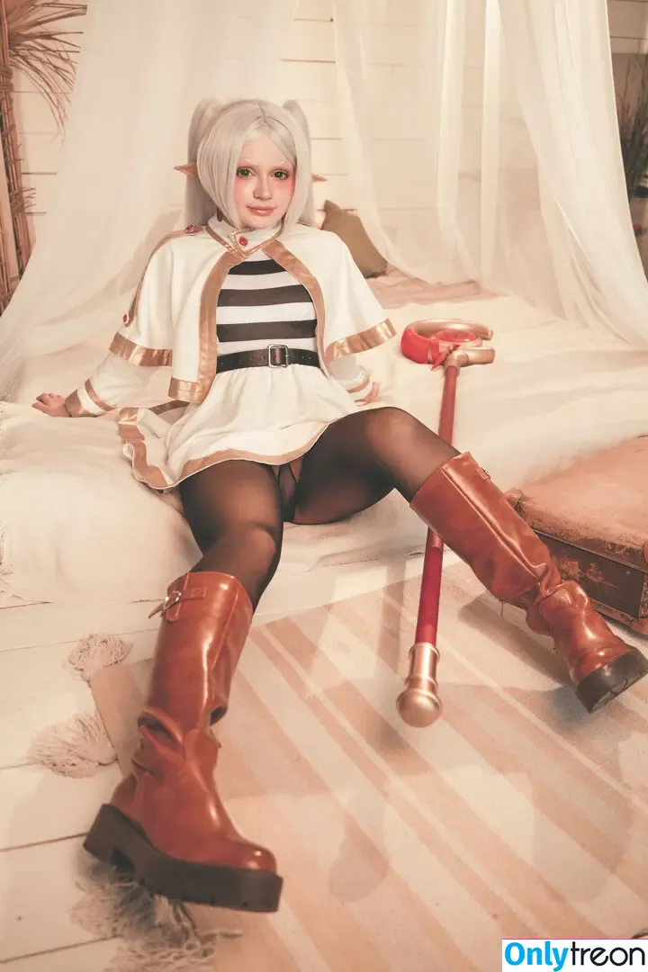 Alcololi nude photo #1347 (Alcoholy / alco__holy / alcoholycos)
