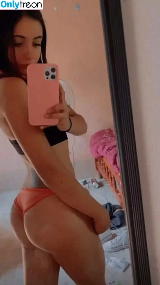 Aleeykira nude photo #0017 (aleeydea1)