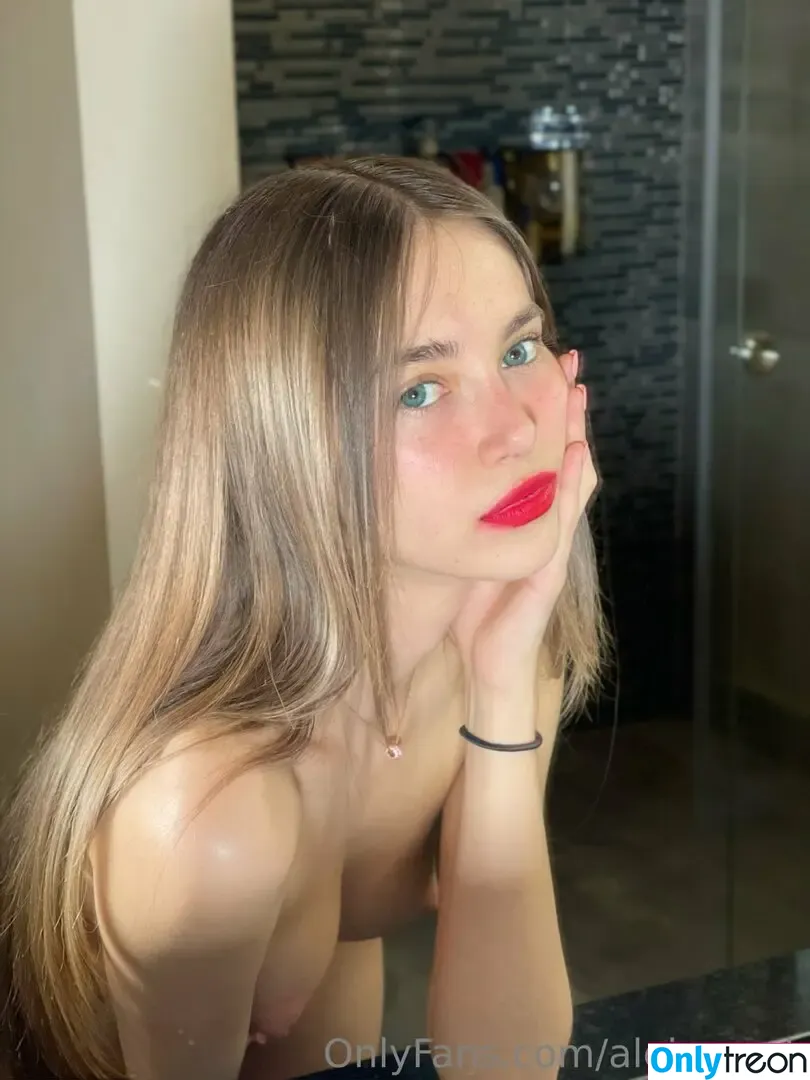 Aleja Crack nude photo #0116 (Alejacrack / alejamadness)