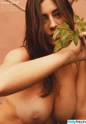 Alejandra Guilmant / AleGuilmantFan / aleguilmant nude photo #0157
