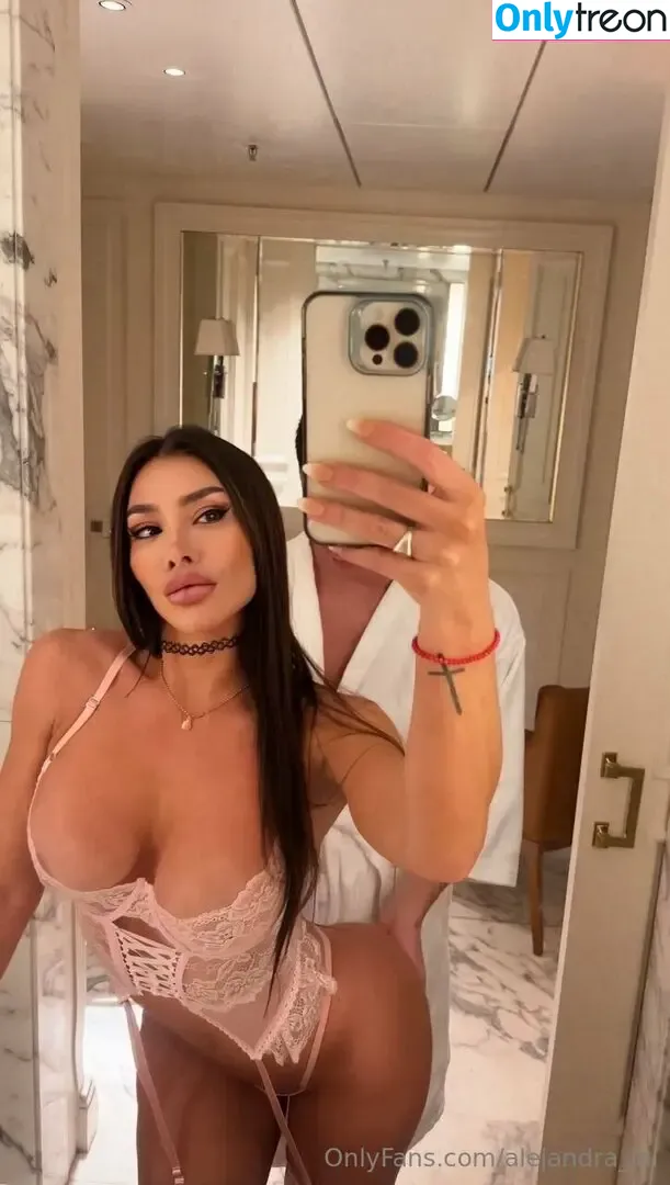 alejandra_lai nude photo #0103 (alexandra_lai2)