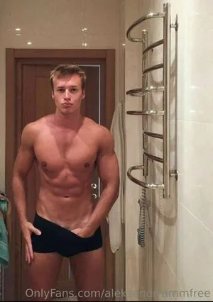 aleksandrrammfree / rammcello nude photo #0073