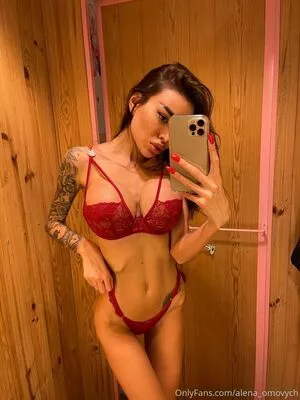 Alena Omovych / alena_omovych / alenaomovich nude photo #0133