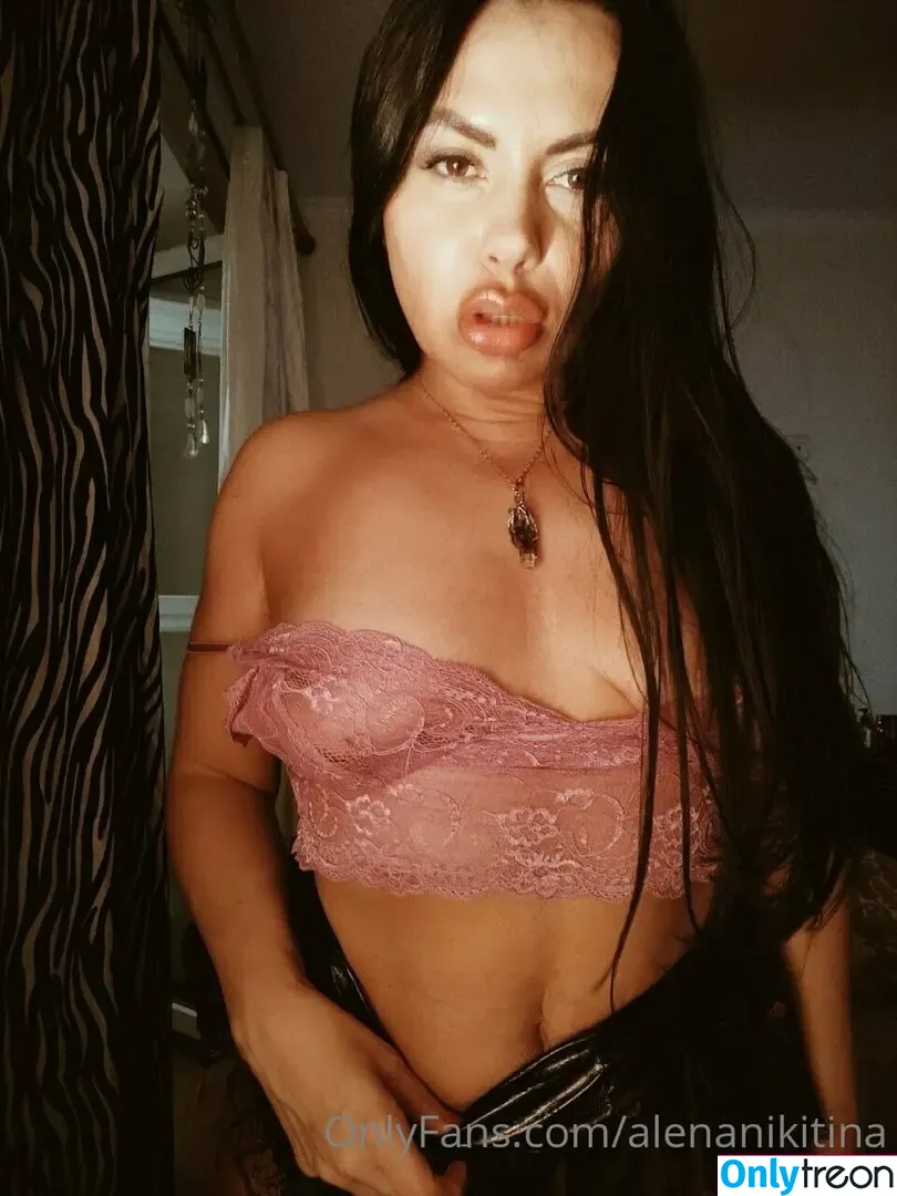 alenanikitina nude photo #0070 (liinaliis19)