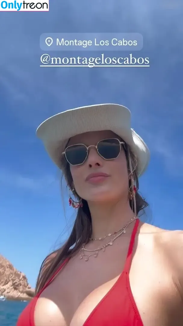 Alessandra Ambrosio nude photo #3932 (aleambrosio / alelovesanja / alessandraambrosio)