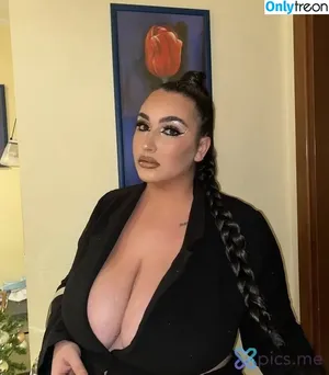  nude photo #0003
