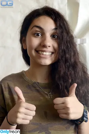Alessia Cara / alessiacara / alessiasmusic nude photo #0220