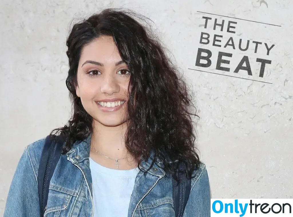 Alessia Cara nude photo #0226 (alessiacara / alessiasmusic)