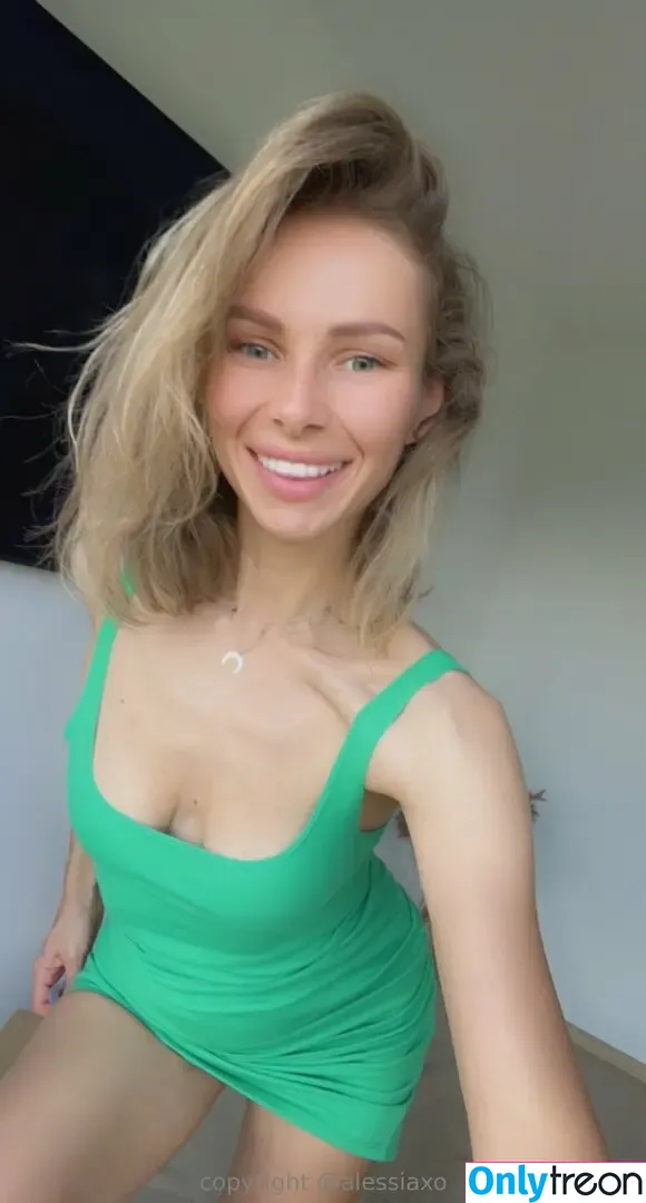 alessiaxo nude photo #0153 (alessiaxo)