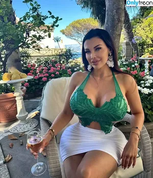 Aletta Ocean / ALETTAOCEANXXXX / alettaoceanofficial1 nude photo #0614