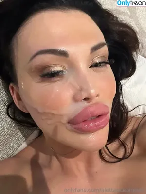 Aletta Ocean / ALETTAOCEANXXXX / alettaoceanofficial1 nude photo #1141