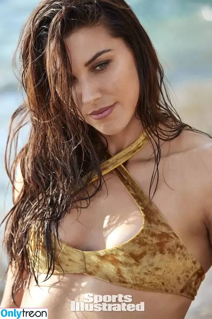 Alex Morgan nude photo #0037 (alexmorgan13 / alexmorgan_x)